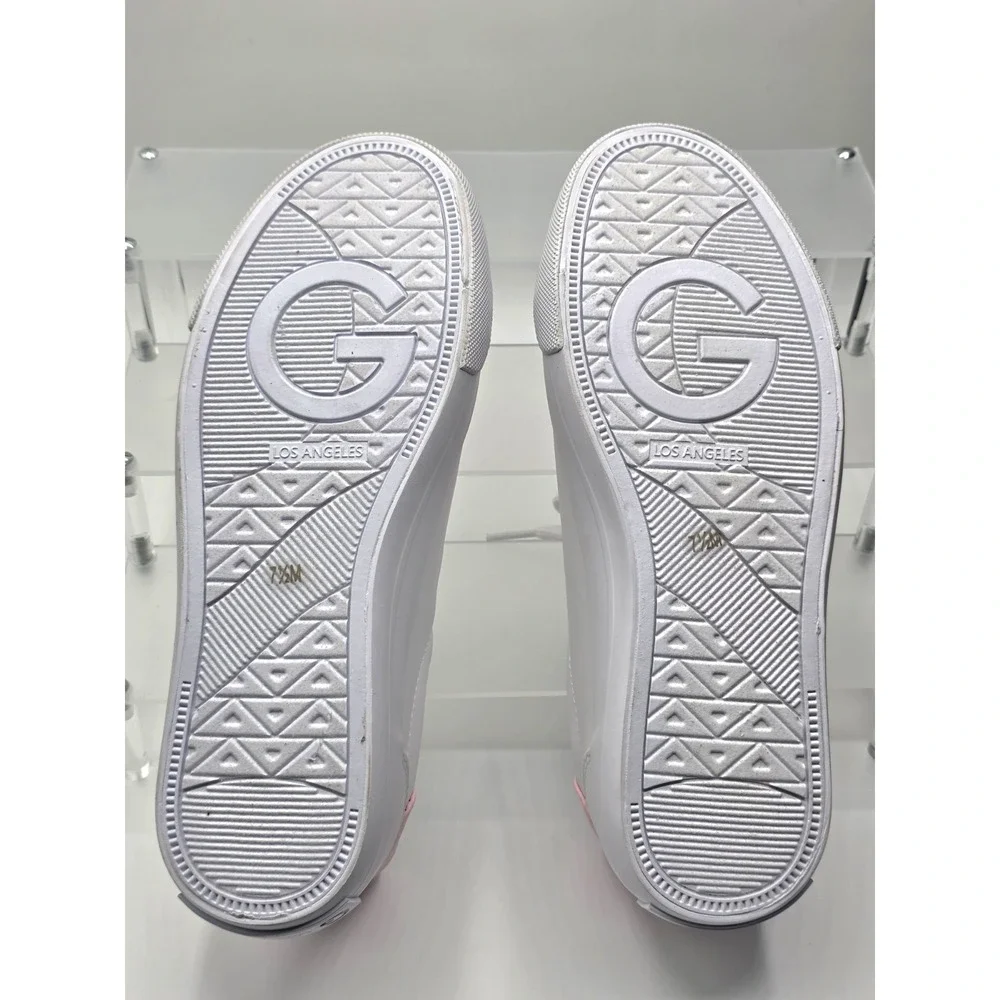 GBG Los Angeles White Pink Lace Up Sneakers with Logo, Star, size 7.5M